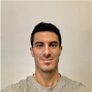 Laureto magistrale in scienze e tecniche avanzate dello sport impartisce lezioni di educazione motoria e/o discipline sportive per qualsiasi fascia d’età